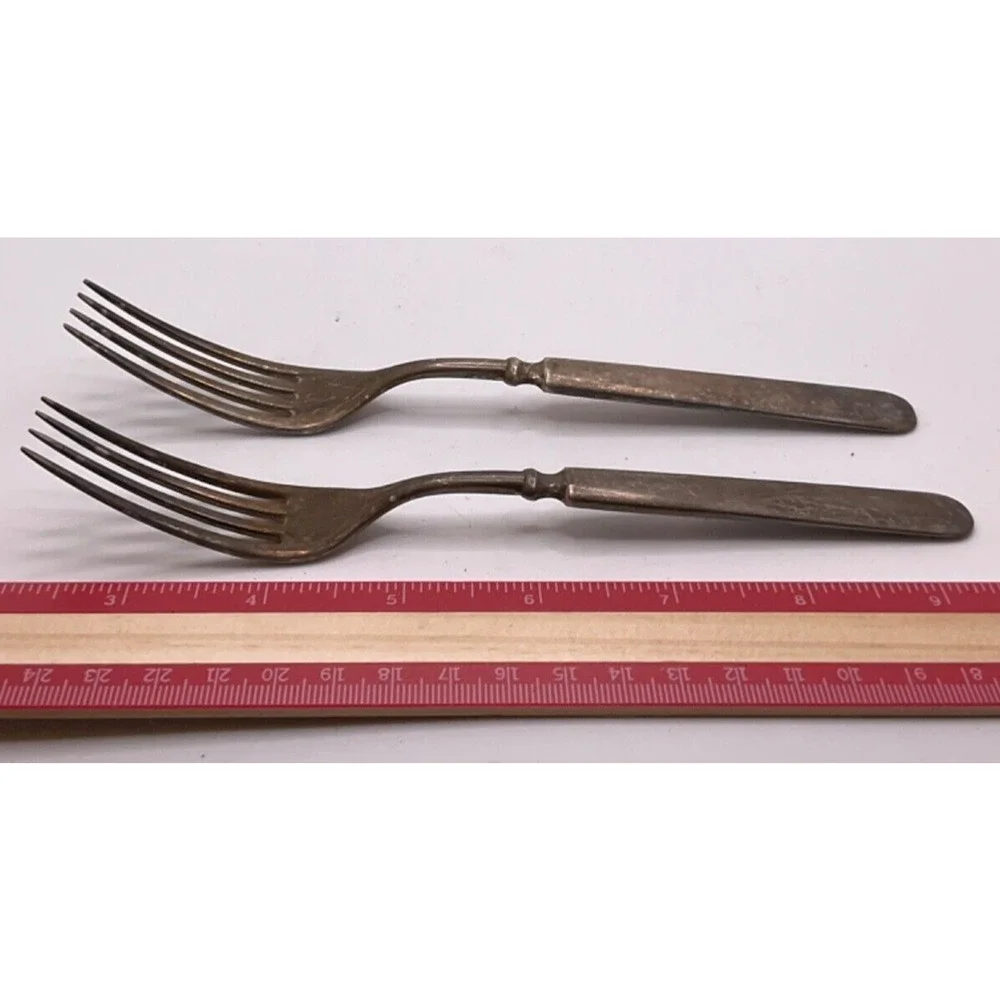 Wallingford CT WM. Rogers 12 DWT Silver-Plated Forks - 2 Count,‎ Vintage, READ